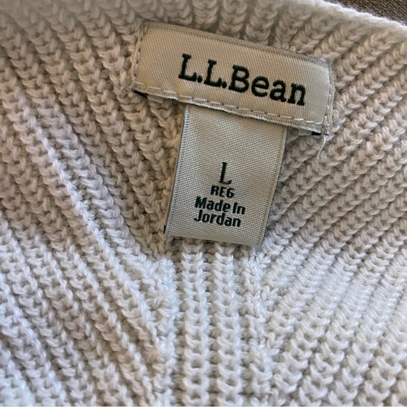 L.L. Bean Women's V-Neck Sweater - White - Picture 5 of 5